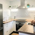 Casa de Férias Casa Con Jardín En *