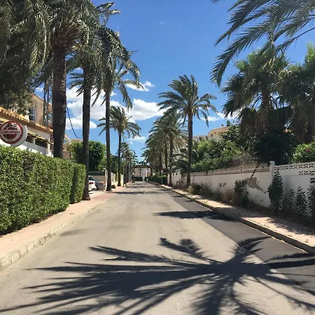 Casa Con Jardin En Ferienhaus