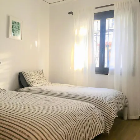 Casa Con Jardin En * Dénia