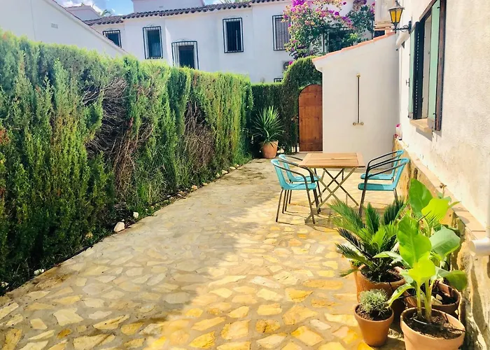 Casa Con Jardin En Ferienhaus Dénia