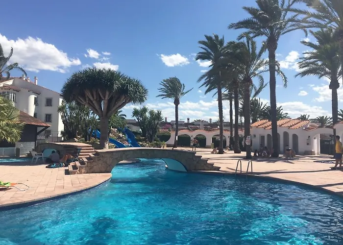 Casa Con Jardin En * Dénia